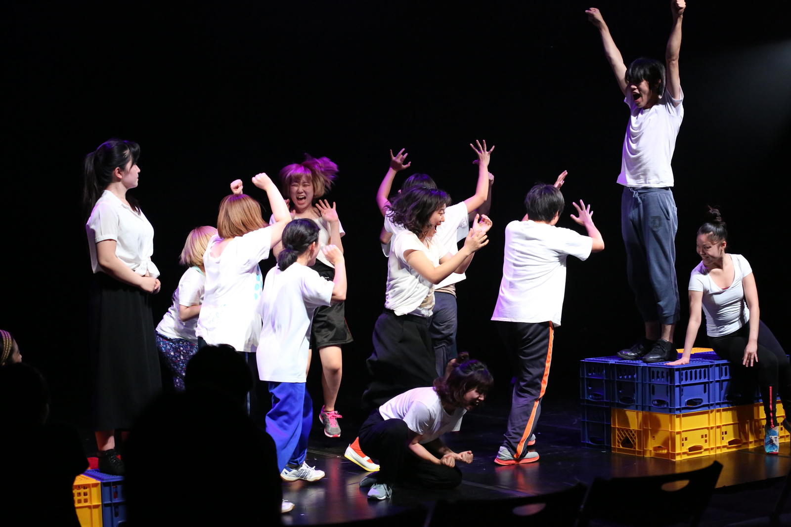 多摩美術大学 演劇舞踊デザイン学科初の卒業制作公演を東京芸術劇場などで開催 大学プレスセンター