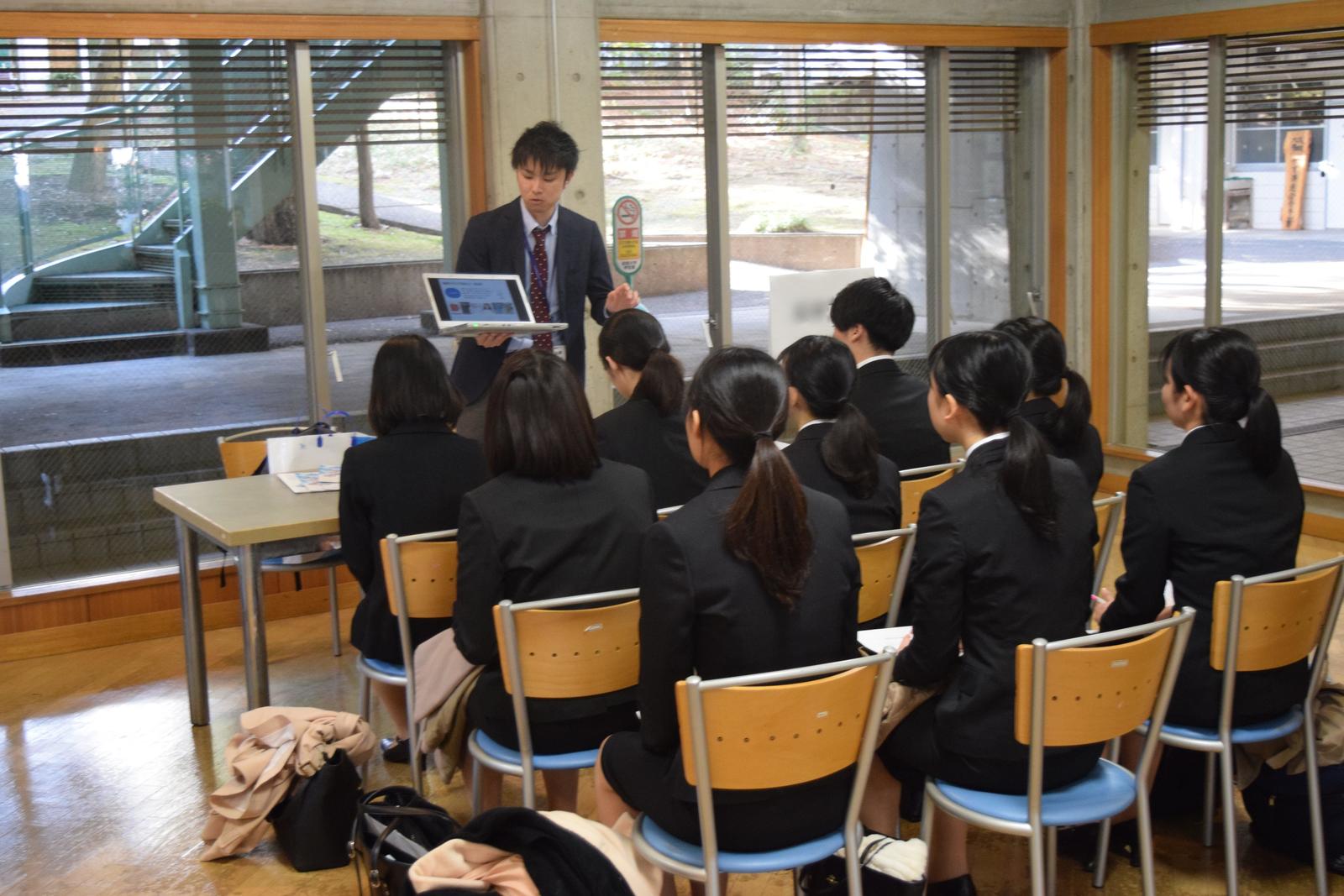 成城大学 就職活動支援 年間を通して将来を見据えたサポートを実施 大学プレスセンター 成城大学 就職活動支援 年間を通して将来を見据えたサポートを実施 大学プレスセンター
