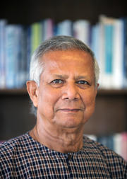 Prof.MuhammadYunus-NasirAliMamun-16092017-2.jpg