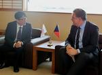駐日チェコ大使が城西国際大学を訪問　チェコに留学予定の学生を激励