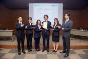 ⑧漆田ゼミ生「マリリンローゼス」を開発した学生たち.jpg