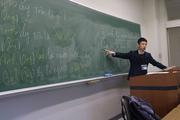 英語とともにアジアの言語も学びます（写真はベトナム語の授業）