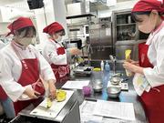 スイーツ部門賞受賞学生.jpg