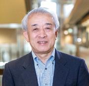 山口名誉教授.jpg