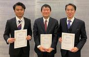 左から、芝浦工業大学大学院生_小栗巧氏、サイバネット山本晃司、芝浦工業大学工学部教授_苅谷義治氏.jpg