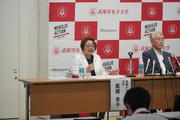 ②質問に答える髙橋学長 (2).JPG