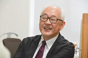 小野哲雄教授.jpg