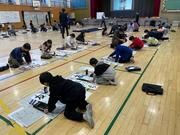 2024 北野小書き初め指導②IMG_9970.JPG