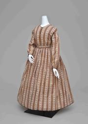 出品作品①「デイ・ドレス　1840年頃」.jpg