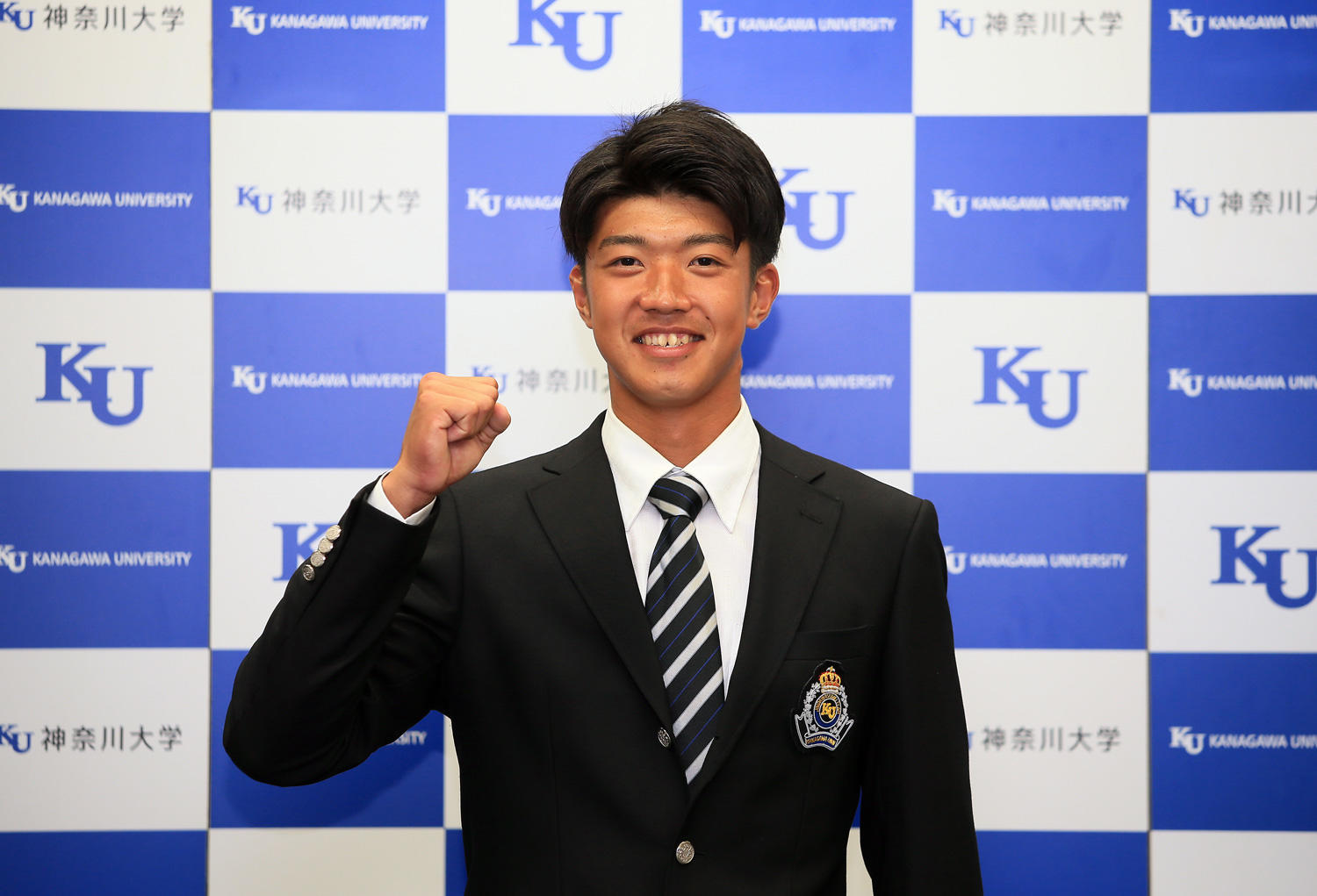 神奈川大学　硬式野球部所属 梶原昂希が、2021年プロ野球ドラフト会議で、横浜DeNAベイスターズに6位で指名されました