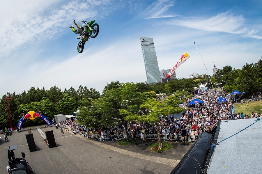 日本初 「FMX Demo Performance in Campus」を横浜市立大学で開催