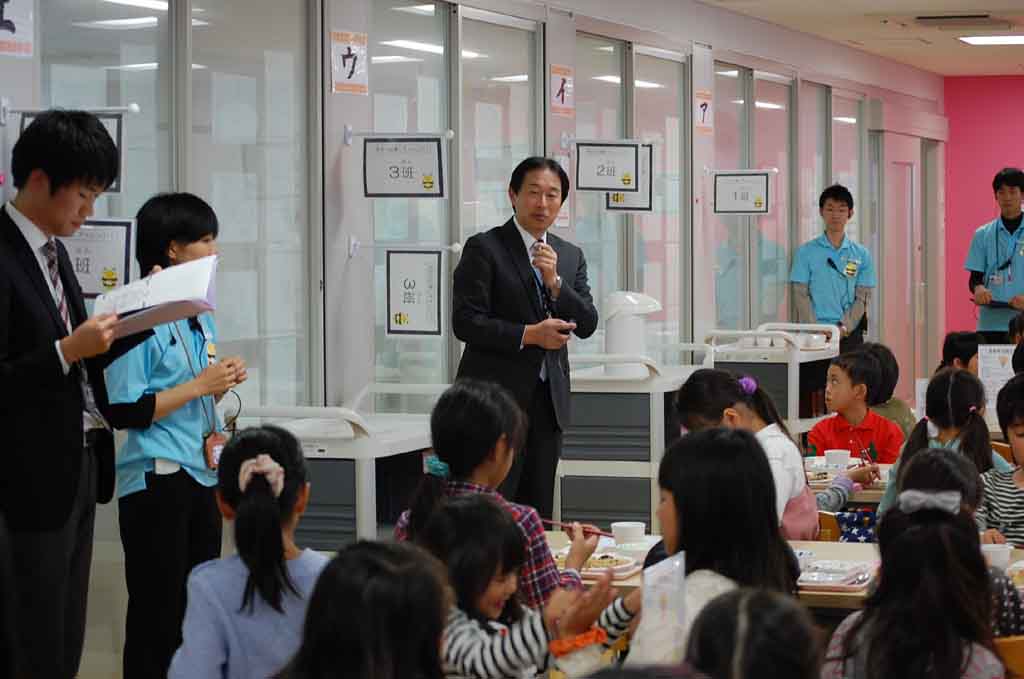共立女子学園が10月29日に「第3回 先生の仕事にチャレンジ！」を開催 -- 小学生の職業教育