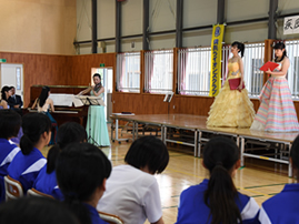 津波で失われた校歌の音源を復元後も、大船渡・赤崎中学校との交流を継続 -- フェリス女学院大学音楽学部