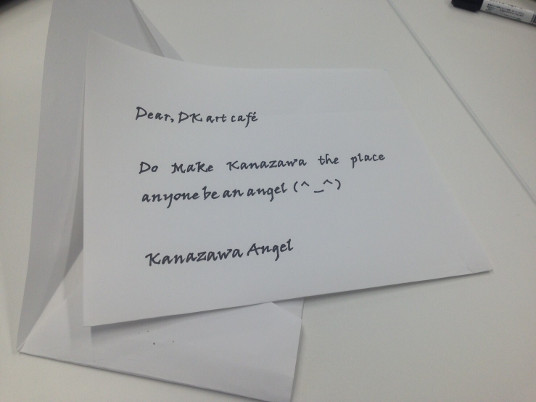 金沢・竪町商店街に金澤エンジェル“Kanazawa Angel”降臨 -- 金沢工業大学の学生による地方創生プロジェクト「DK art cafe」がSNS向け金沢の記念写真撮影ポイントの新名所化を目指して設置