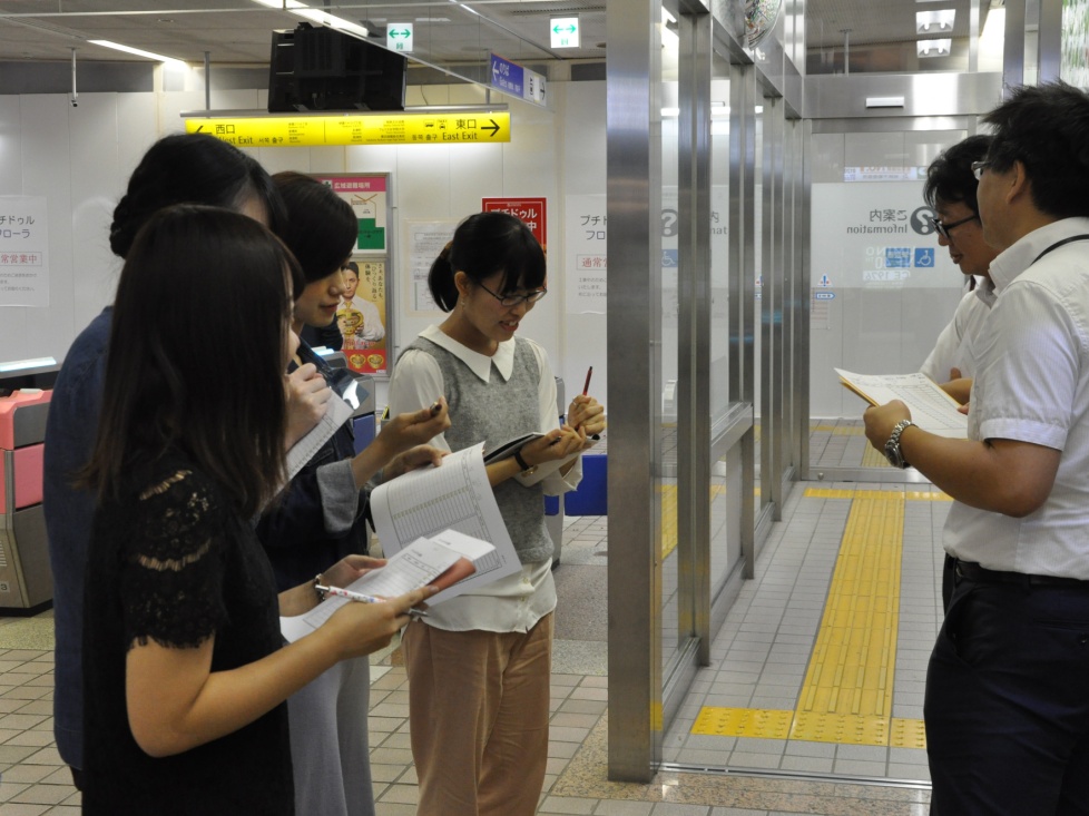 相鉄いずみ野線緑園都市駅で、フェリス女学院大学の学生が考案した電車到着サイン音「アンダンテ」を試験導入 -- 学生のアイデアで駆け込み乗車を予防