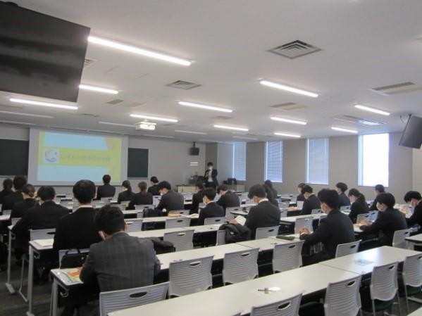 常葉大学・常葉大学短期大学部　学内「合同企業説明会」を開催しました