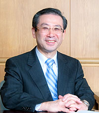 「一番大切にしたい大学」に――立正大学第３１代学長に山崎和海副学長（経営学部教授）就任