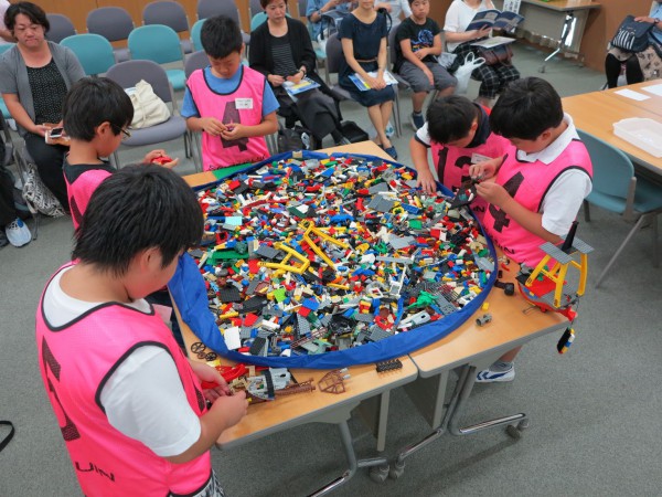 聖学院中学校高等学校で7月29日開催「レゴキング選手権」申込好調 -- レゴを利用した思考力を高める教育が注目