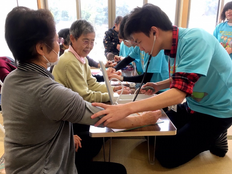 離島でイキイキと暮らす高齢者を支援・交流 -- 広島国際大学の学生発「瀬戸内イキイキプロジェクト」
