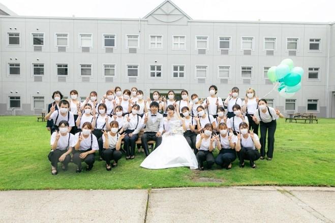 流通科学大学が公式YouTubeチャンネルで「キャンパスウェディング」のムービーを公開中 -- 学生らがコロナ禍でプロデュースした本物の結婚式