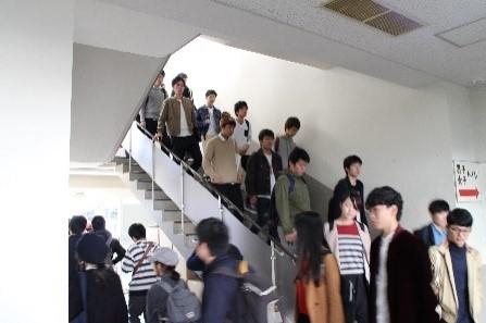 ◆「関西大学防災Day2022～広がれ！みんなの安全・安心！～」を実施◆企業・団体による防災啓発ブースや地域防災に役立つ体験イベントも ～近隣住民も参加する約１万人による大規模避難訓練～