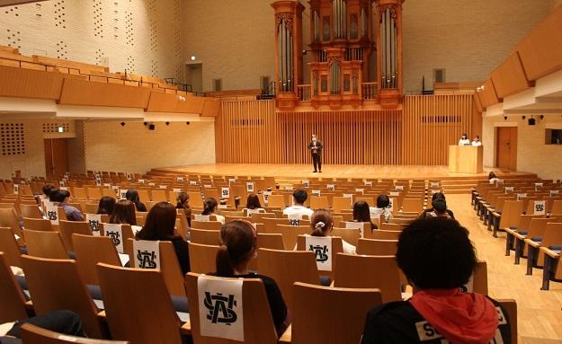 西南学院大学　新入生歓迎行事を開催しています