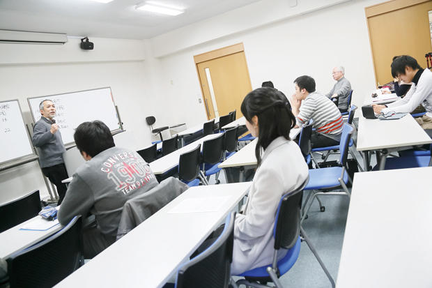 セカンドキャリア支援スタート！生涯学習時代のミドル＆シニアを経済的に支援【授業料50％減免】