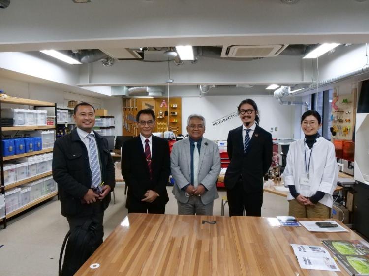 【京都産業大学】インドネシア・ガジャマダ大学のFabLab関係者が本学ファブスペースを来訪