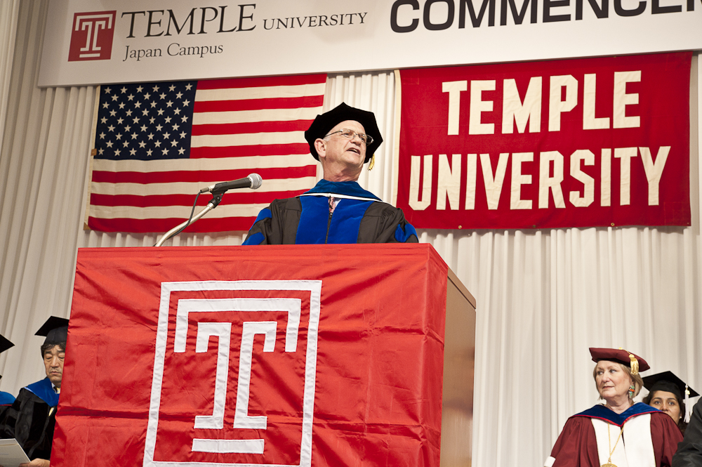 テンプル大学ジャパンキャンパスが２０１２年度卒業式を挙行　～開校以来３０年間で５０００名以上の「世界人材」が旅立つ