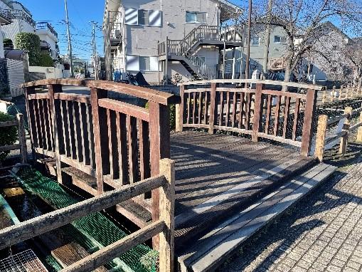 ものつくり大学は草加市と木橋リノベーション事業に関する基本協定を締結します。
