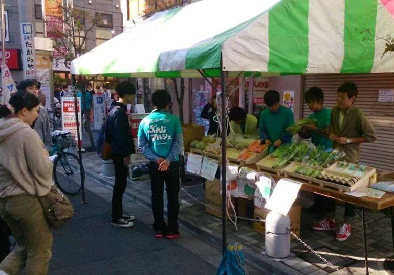 東京経済大学福士ゼミが「国分寺野菜」の販売＆料理コンテストを実施――コミュニティ経済学を実践するアクティブラーニングで若者の目線から地元の魅力を発信