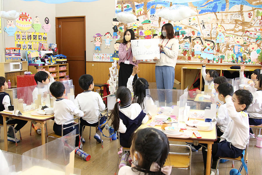 ■寒さに負けない丈夫なからだづくりを応援■栄養士を目指す学生が幼稚園の給食メニューを開発・食育指導を実施