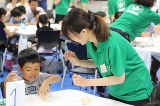 どぼじょ（土木系女子学生の会）による体験教室を開催 -- 8月22日、関東学院大学で