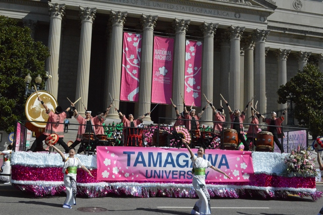 13年目を迎えるアメリカとの絆 -- 玉川大学芸術学部の学生が21日間におよぶアメリカ桜祭り公演を4都市・14会場で実施