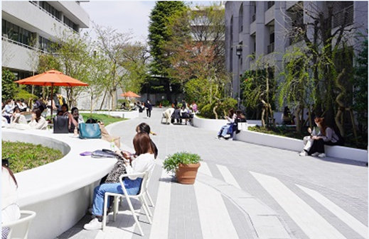 緑あふれ人集うキャンパスに''コミュニティエリア''を新設 -- 昭和女子大学