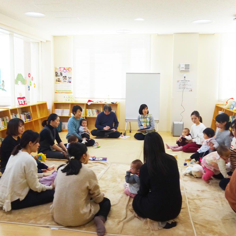 【開催中止について】甲南女子大学内の子育て支援施設「甲南子育てひろば」が3月5日に子育てサポート座談会を実施 -- 小児科医が「子どもの成長・発達」にまつわる育児のヒントを提供