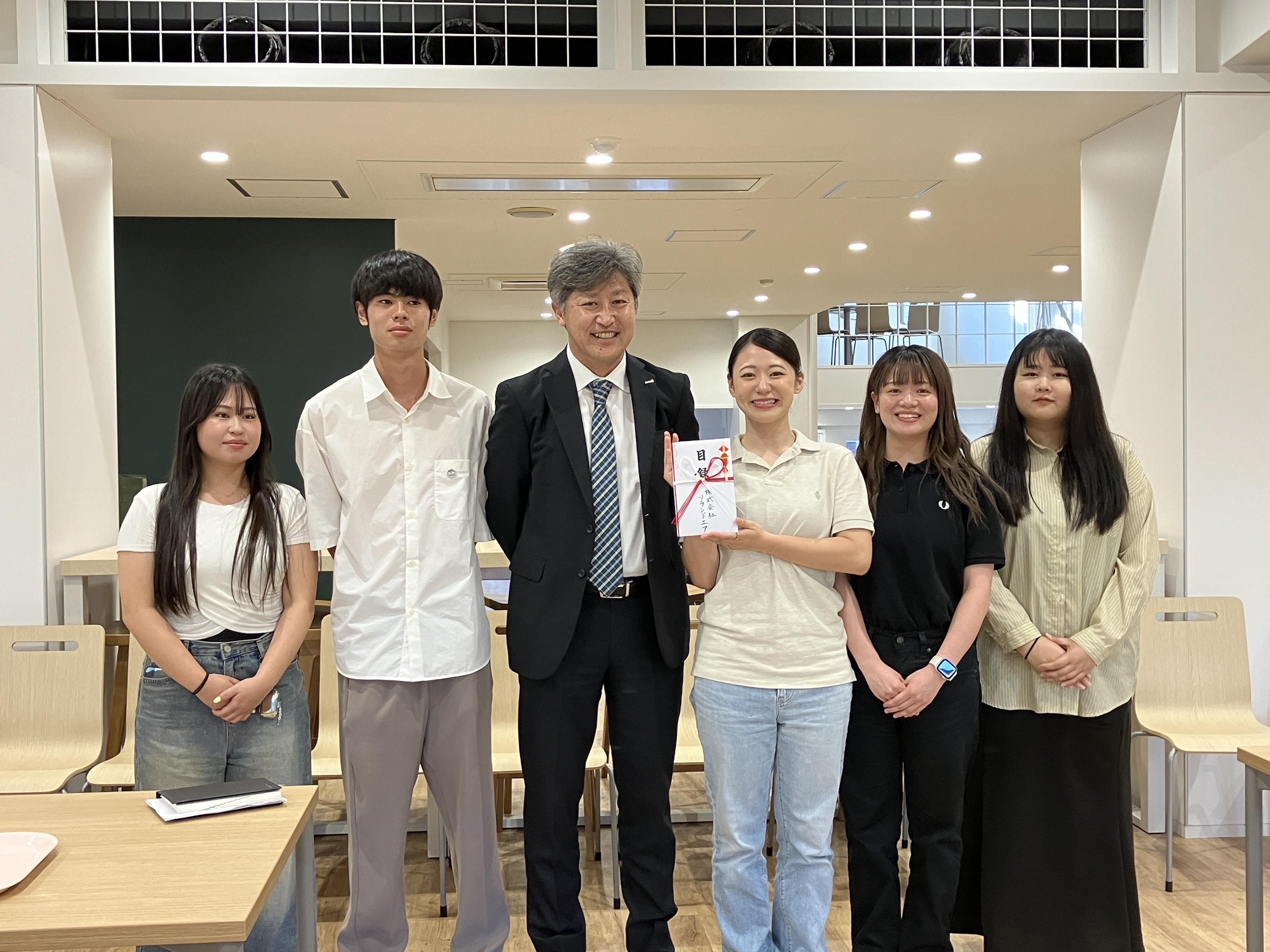 多摩大学グローバルスタディーズ学部 今村康子ゼミが 航空会社ソラシドエアと連携した地域創生
