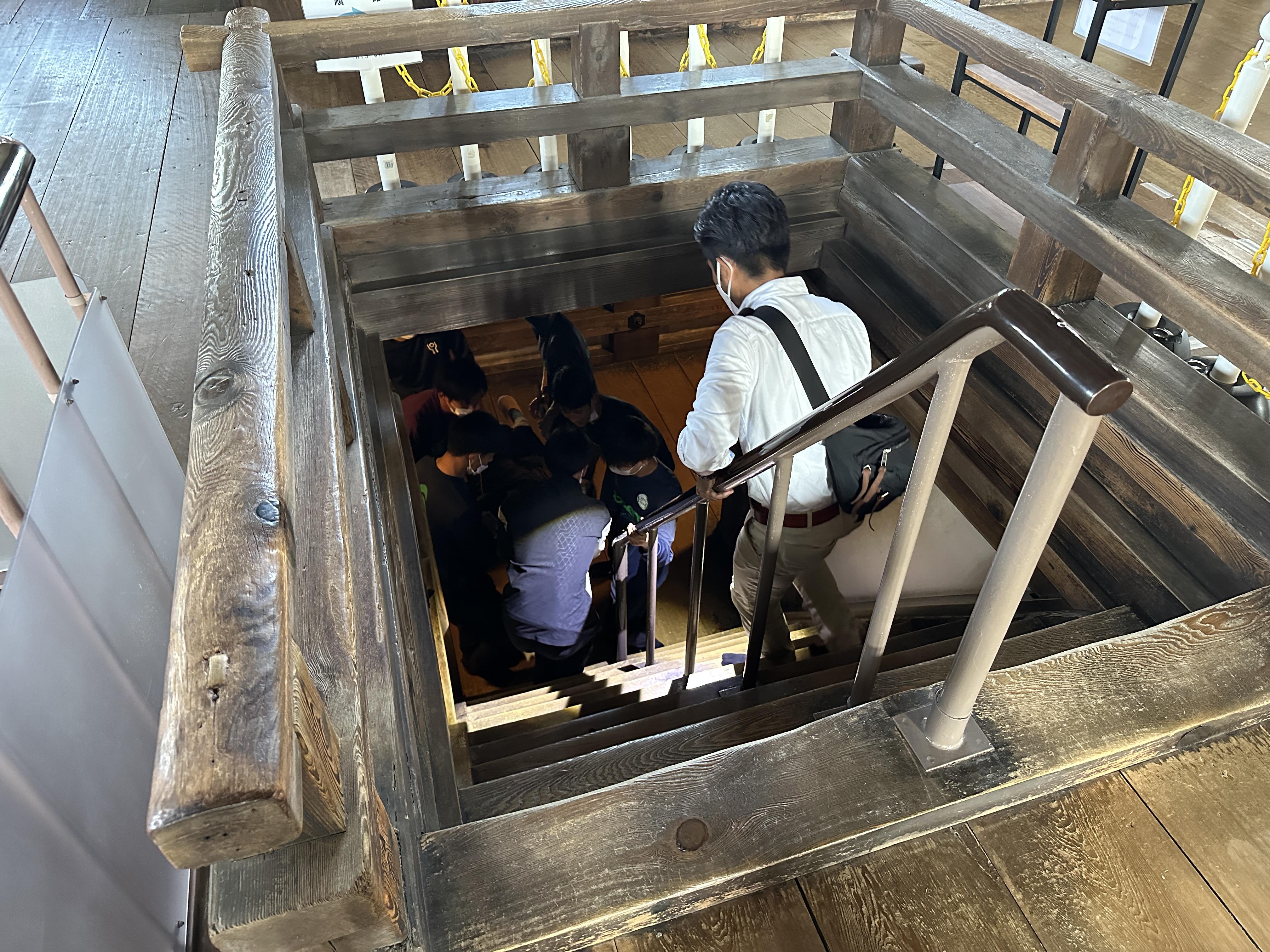 社会福祉学部 「最重度の障害があっても姫路城天守閣に登ろう」Projectを実施しました。