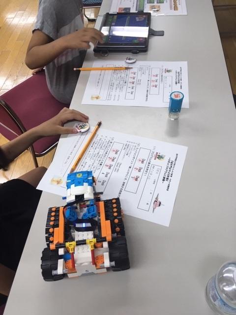 追手門学院大学の学生が女子小学生向けのロボットプログラミング教室に協力 -- 大阪市の男女共同参画セミナー
