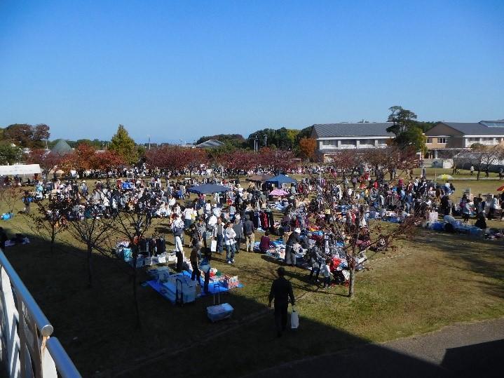 滋賀県立大学で、11月11日、12日に第23回湖風祭（こふうさい）を開催