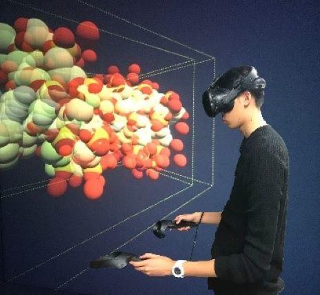 神奈川工科大学がVRを用いた巨大分子設計支援技術を開発 -- 創薬への応用に期待