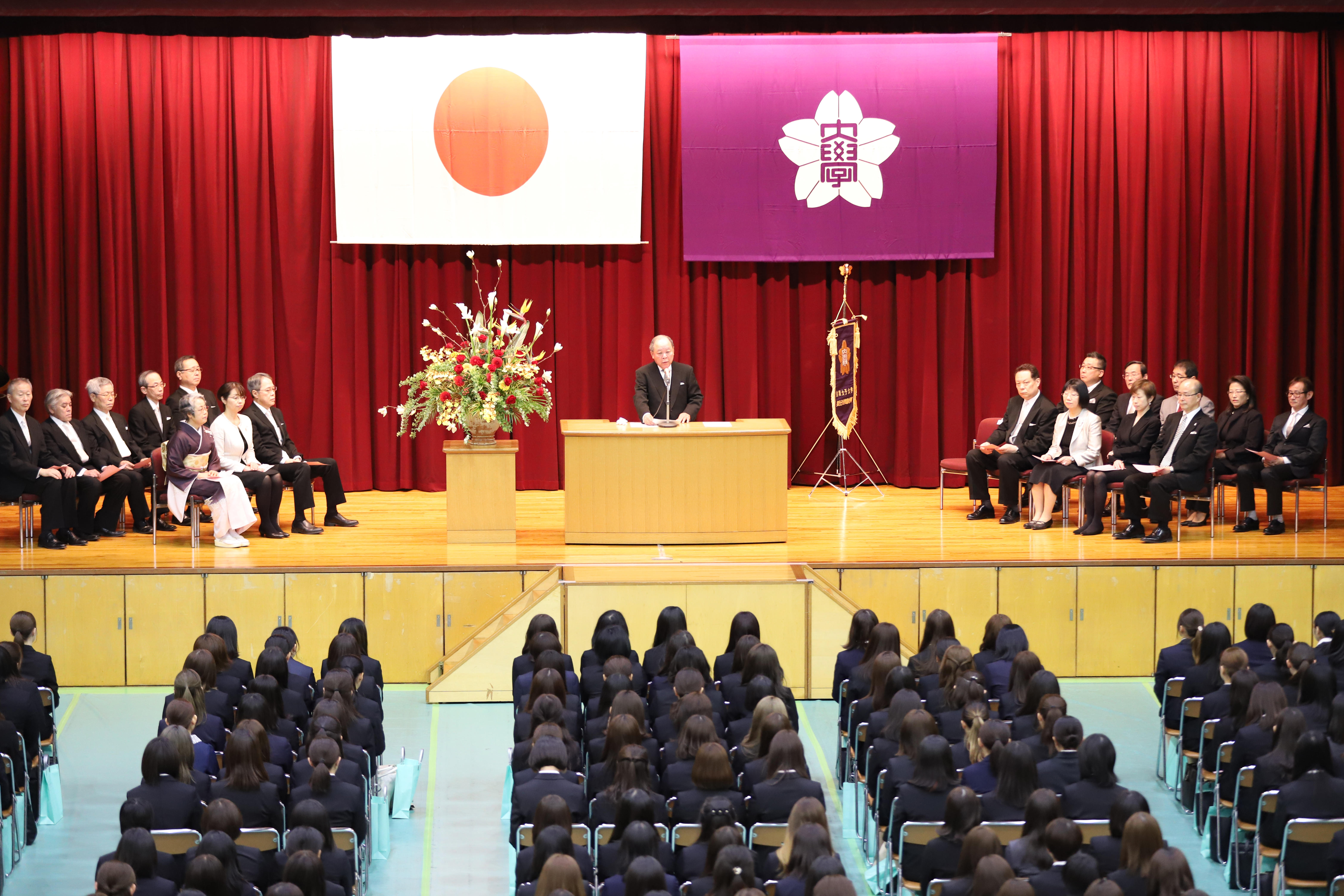 実践女子大学　日野・渋谷2キャンパスにて入学式挙行 -- 城島学長式辞　「創立120周年の年、本年4月より学生総合支援制度：J-TASを始動、オリンピック・パラリンピック参加支援」