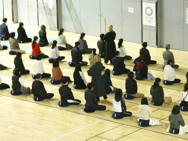 学校法人駒澤学園が12月2～7日まで「早朝坐禅会」を開催 -- お釈迦様の成道（お悟り）にちなむ恒例行事