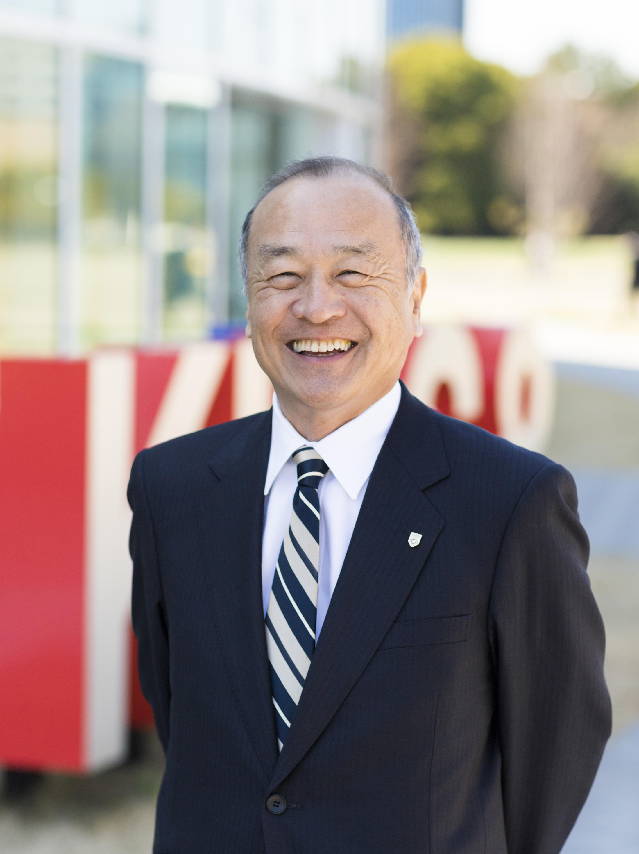 神田外語大学の新学長に宮内孝久（前・三菱商事(株)代表取締役副社長）が就任 -- 国際ビジネスの実体験で培った知見と民間企業の経営者としての手法で教育と経営の両面から神田外語大学の競争力を強化する方針