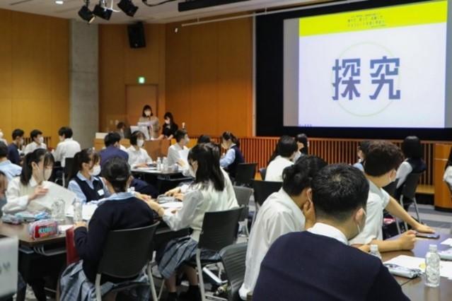 高校の探究学習を大学がサポートする高大連携イベント　「大学・専門学校・企業連携特別セミナー　食べて、知って、企画して、チョコレートを深く学ぼう!」を開催