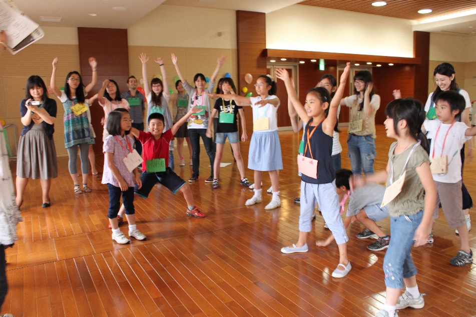 白百合女子大学が小学生対象のフランス語教室 「プチテコ」 を開催 — 学生や留学生と2日間のプチ・フランス体験