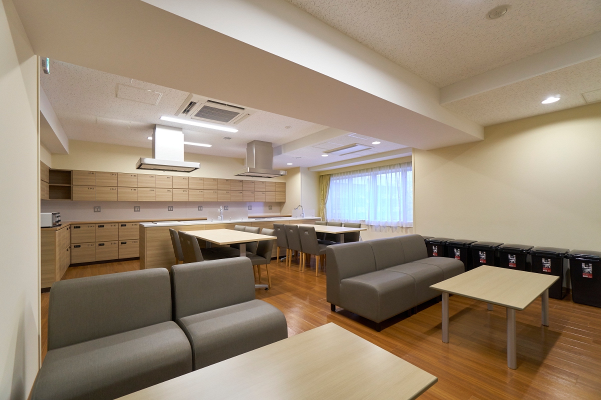 創価大学が新学生寮「滝山国際寮」と「万葉国際寮」をオープン — 創立45周年事業の一環として建設