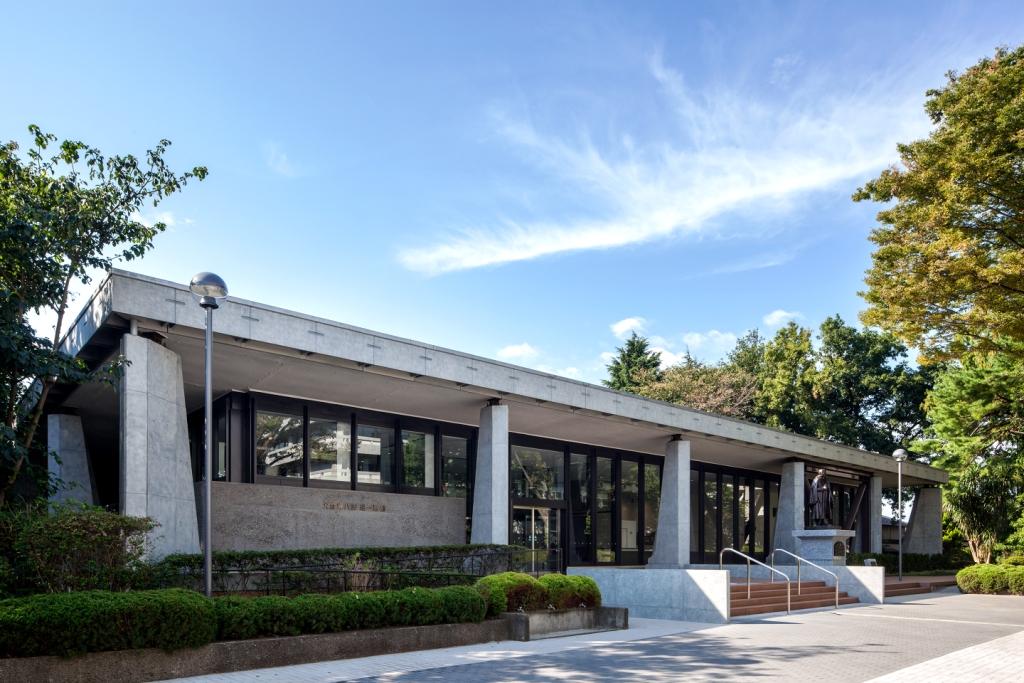 東京経済大学の「大倉喜八郎 進一層館（Forward Hall）」が、東京都選定歴史的建造物に選定