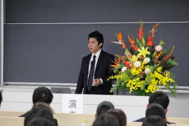 第1回「世界と戦うためのアスリートサポート」講演会を井上康生氏、岡田隆氏、鈴木利一氏を招き開催 — 帝京平成大学