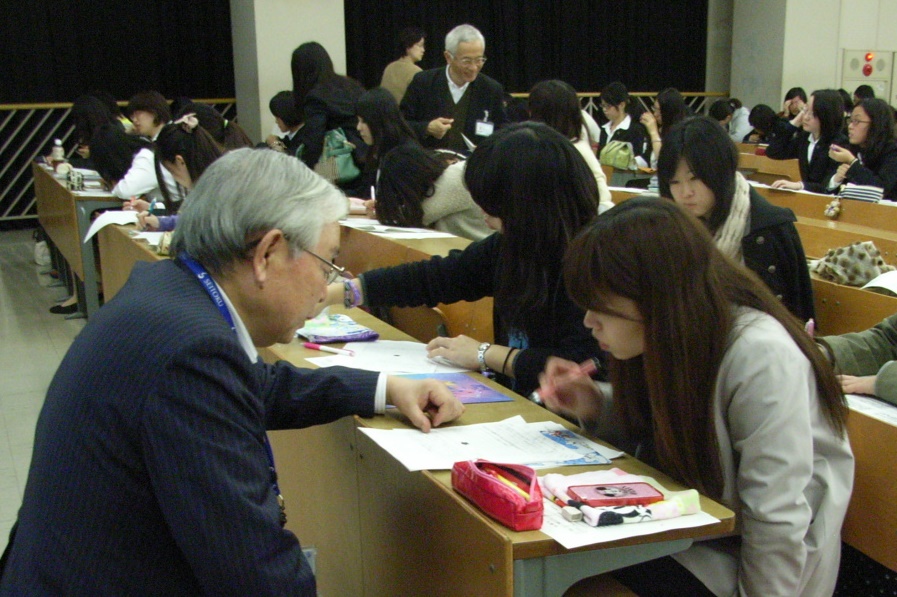 「聖徳夢プロジェクト」で入学から就活までシームレスに学生をサポート — 聖徳大学・聖徳大学短期大学部